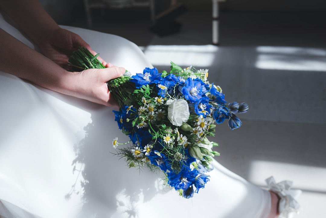 Meaningful Ways to Use Forget-Me-Nots in Your Wedding