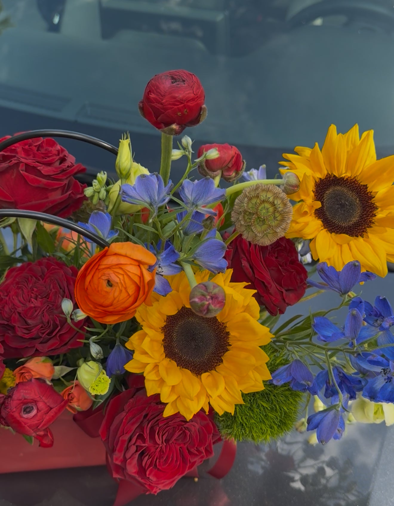 Premium Designer Seasonal Tote – Garden Roses, Sunflowers, Ranunculus